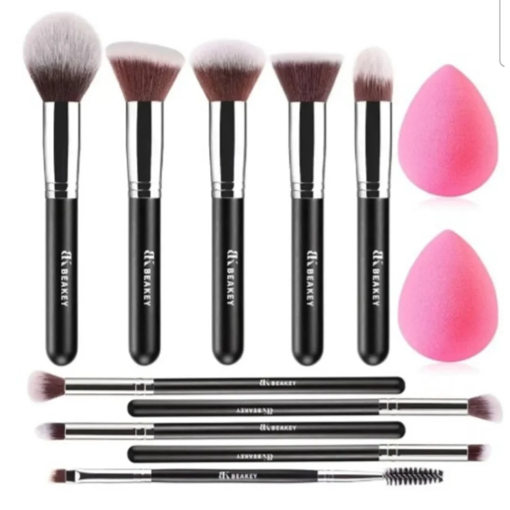 Makeup Brush 10-Pc Set with Blending Sponges